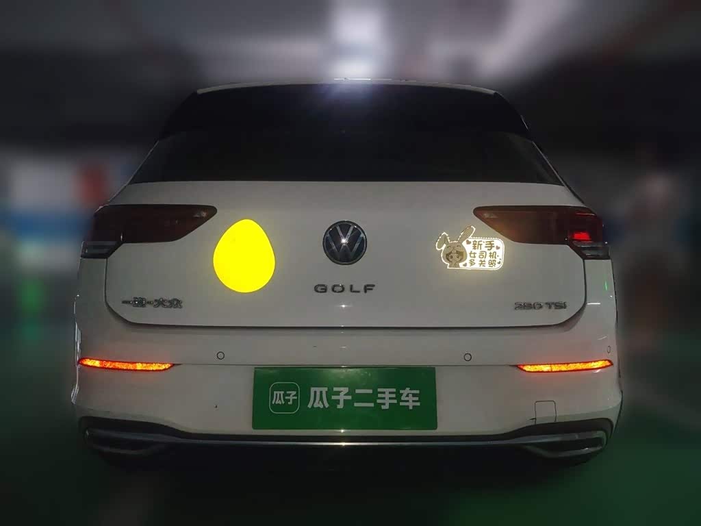 Volkswagen Golf 1.4 л 2022 г. Белый, пробег 22799 км