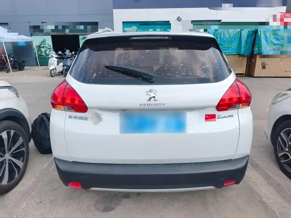 Peugeot 2008 — миниатюра 6