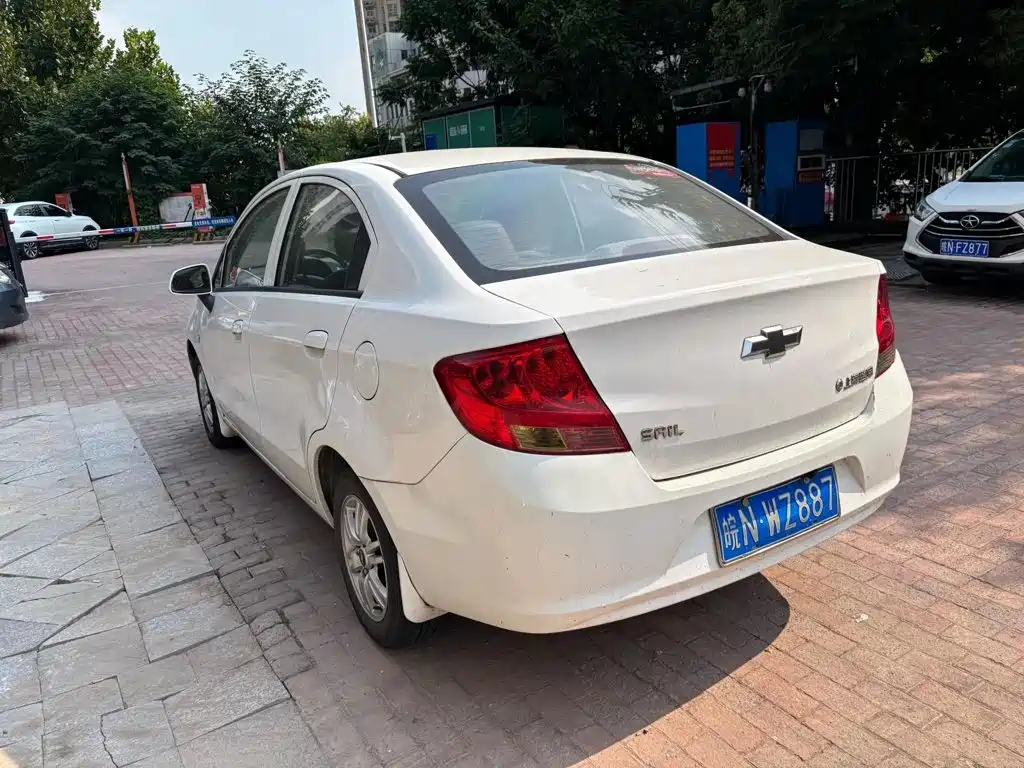 Chevrolet Sail — миниатюра 9