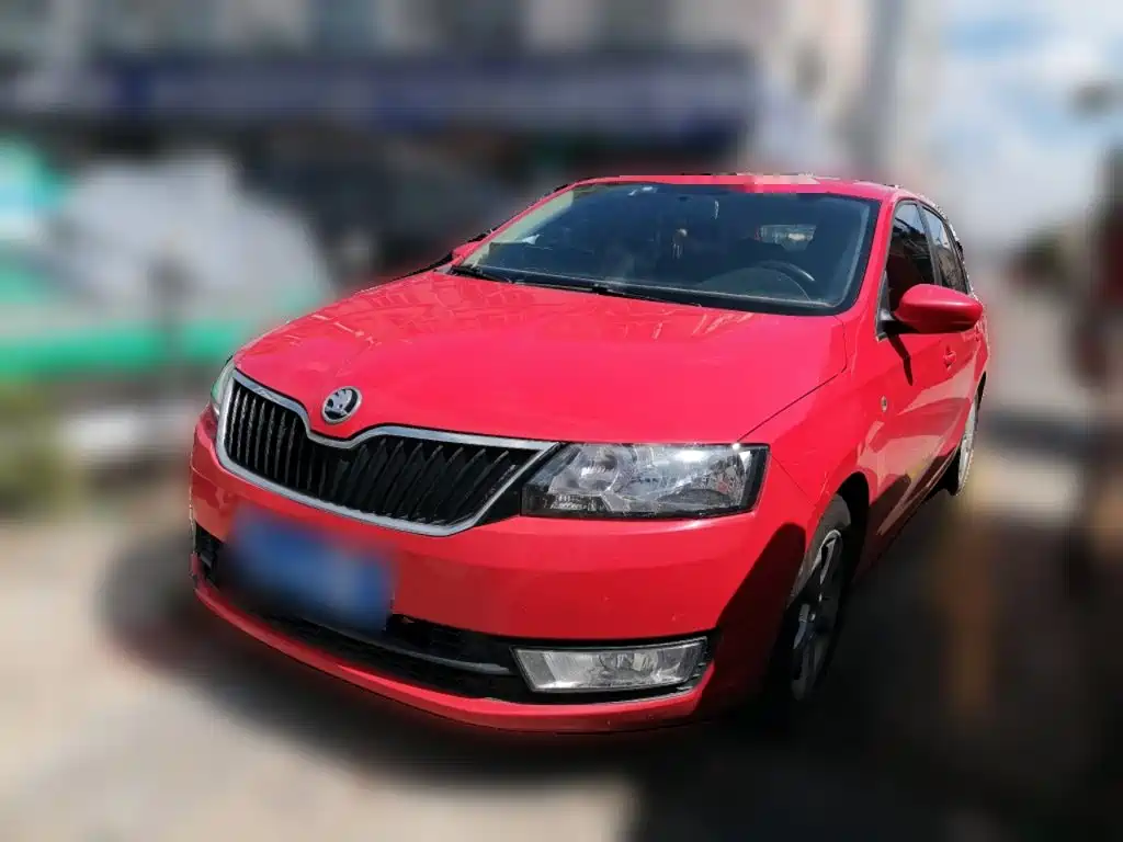 Skoda Rapid Spaceback — миниатюра 2
