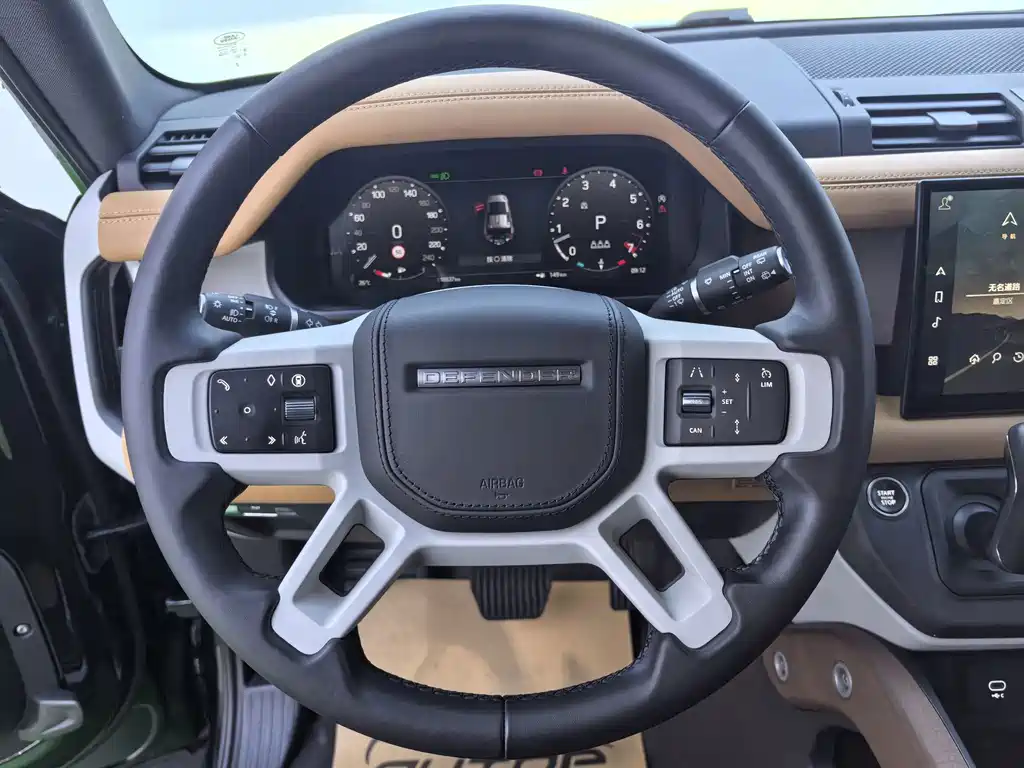 Land Rover Defender — миниатюра 12