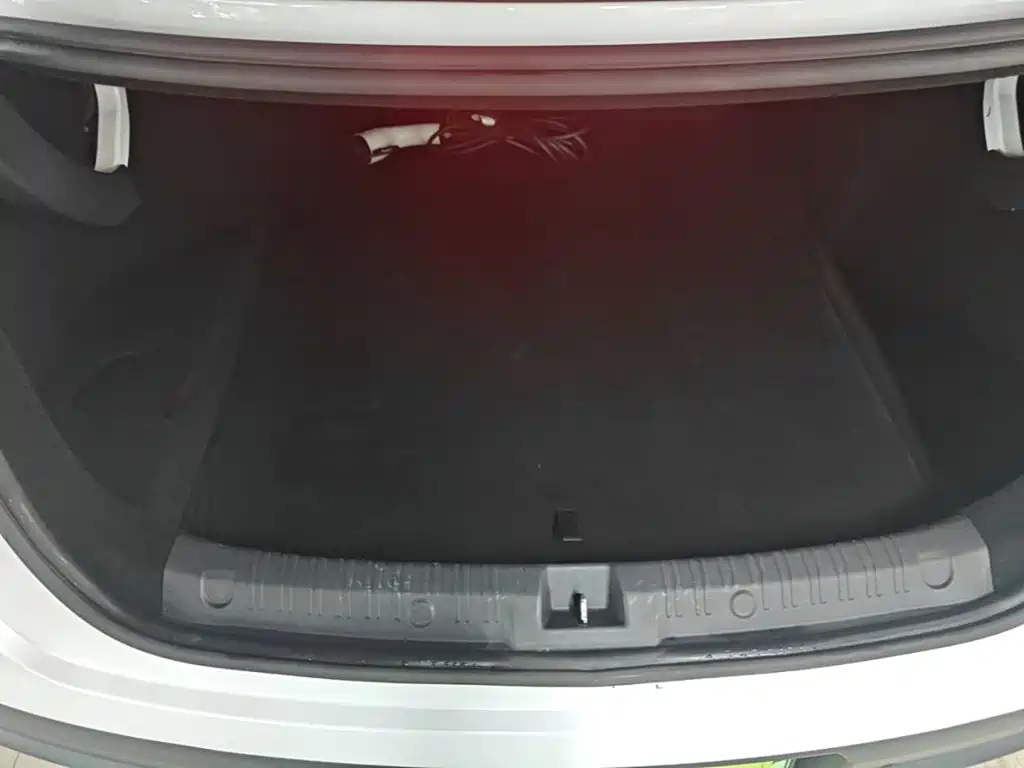 BYD Qin L — миниатюра 19