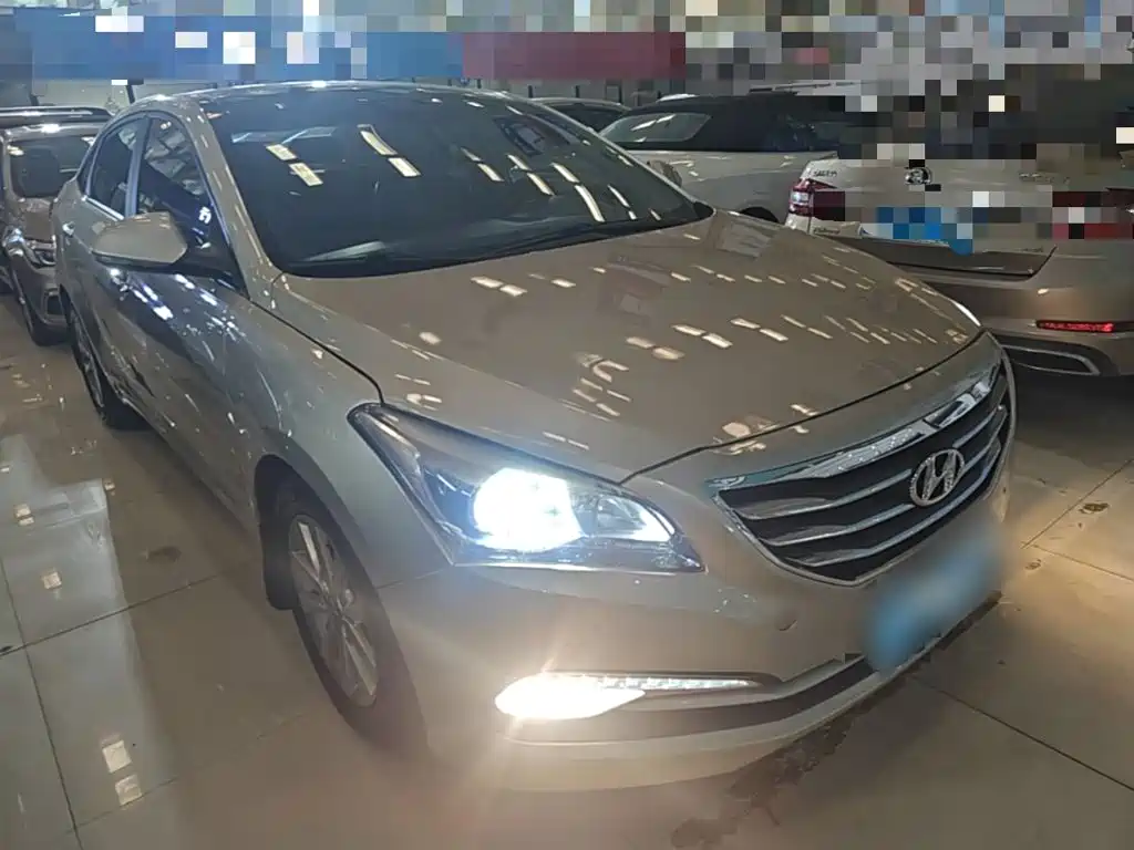 Hyundai Mistra — миниатюра 4