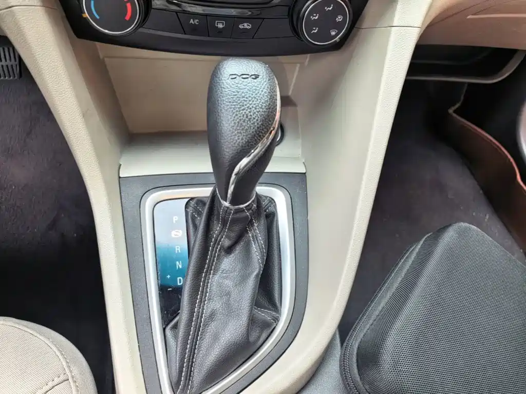 Buick Excelle — миниатюра 14