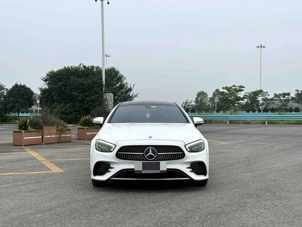 Mercedes-Benz E-Class (Import) — миниатюра 2