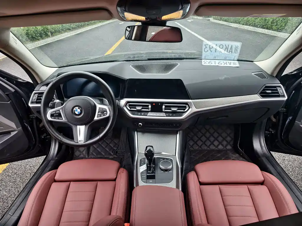 BMW 3 Series — миниатюра 10