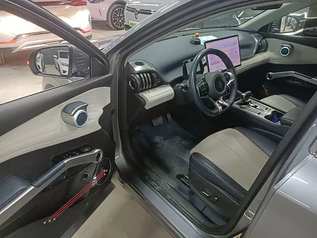 BYD Yuan Plus — миниатюра 16