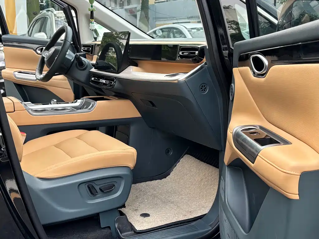 GAC E8 2024 2.0L