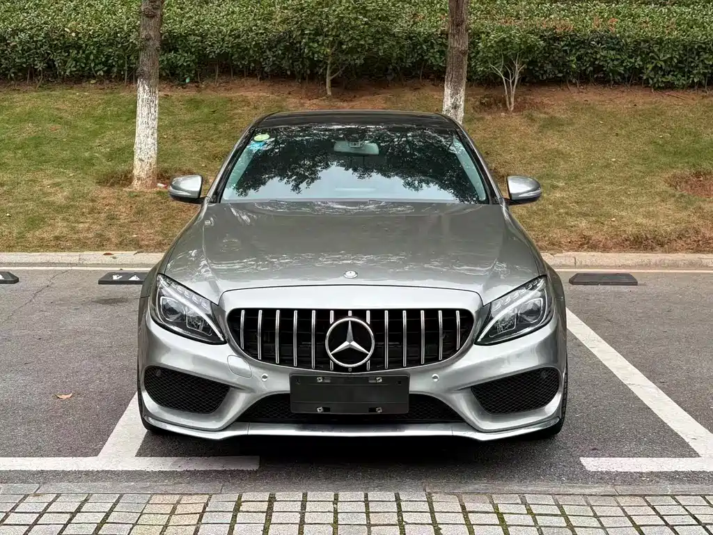 Mercedes-Benz C-Class — миниатюра 2