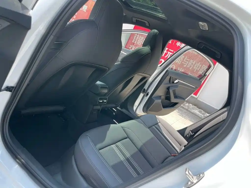 Audi A3 — миниатюра 9