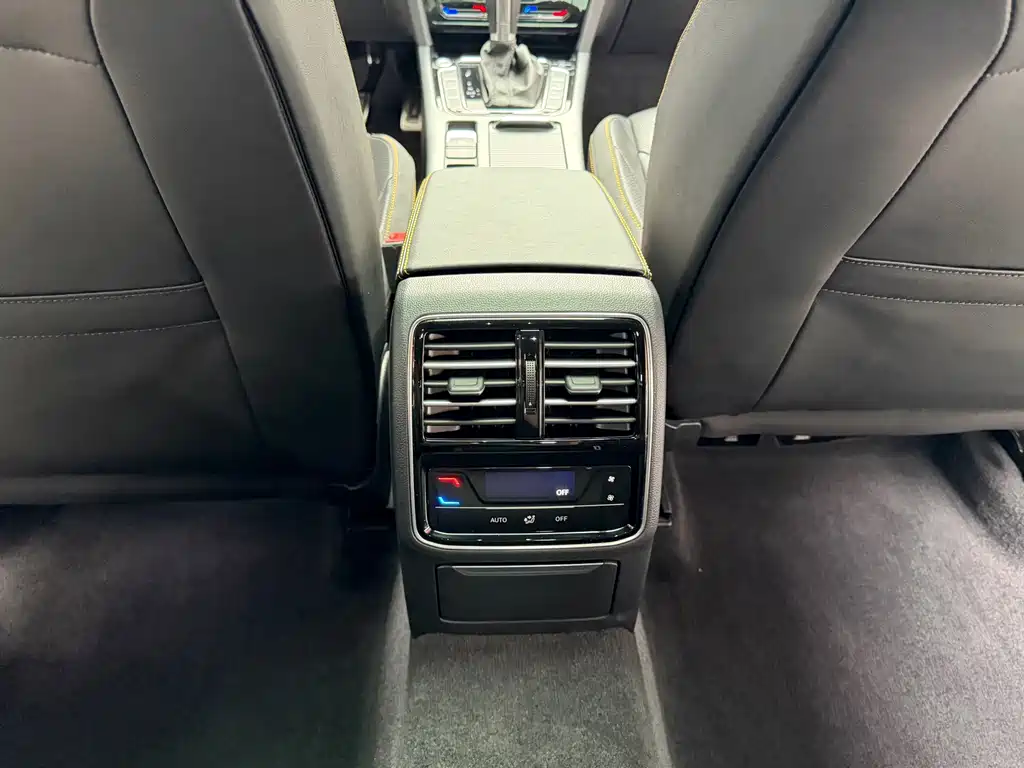 Volkswagen CC — миниатюра 14