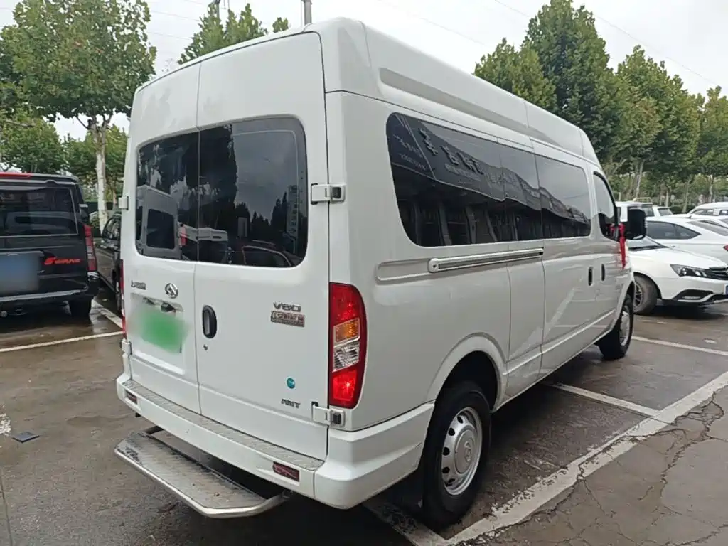 MAXUS V80 — миниатюра 7