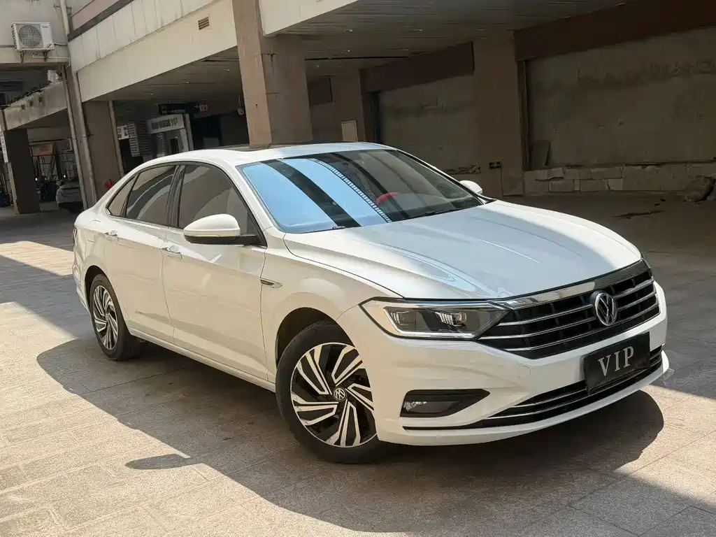 Volkswagen Sagitar — миниатюра 3