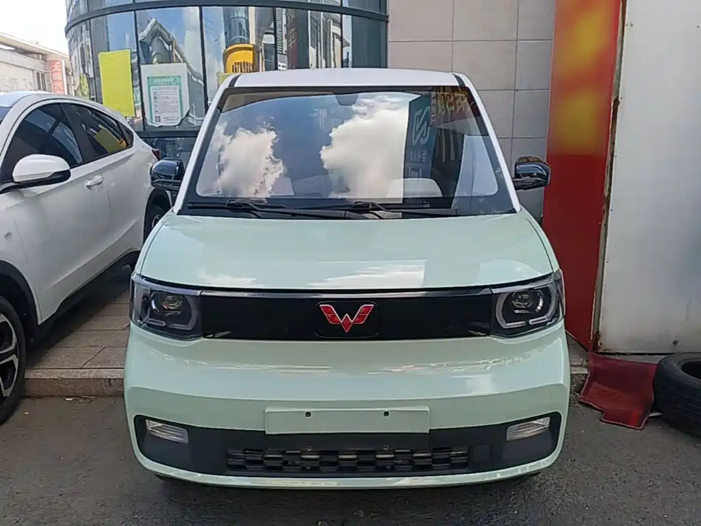 Wuling MINIEV — миниатюра 3
