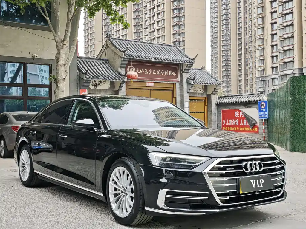 Audi A8 2018 A8L 55 TFSI quattro Premium