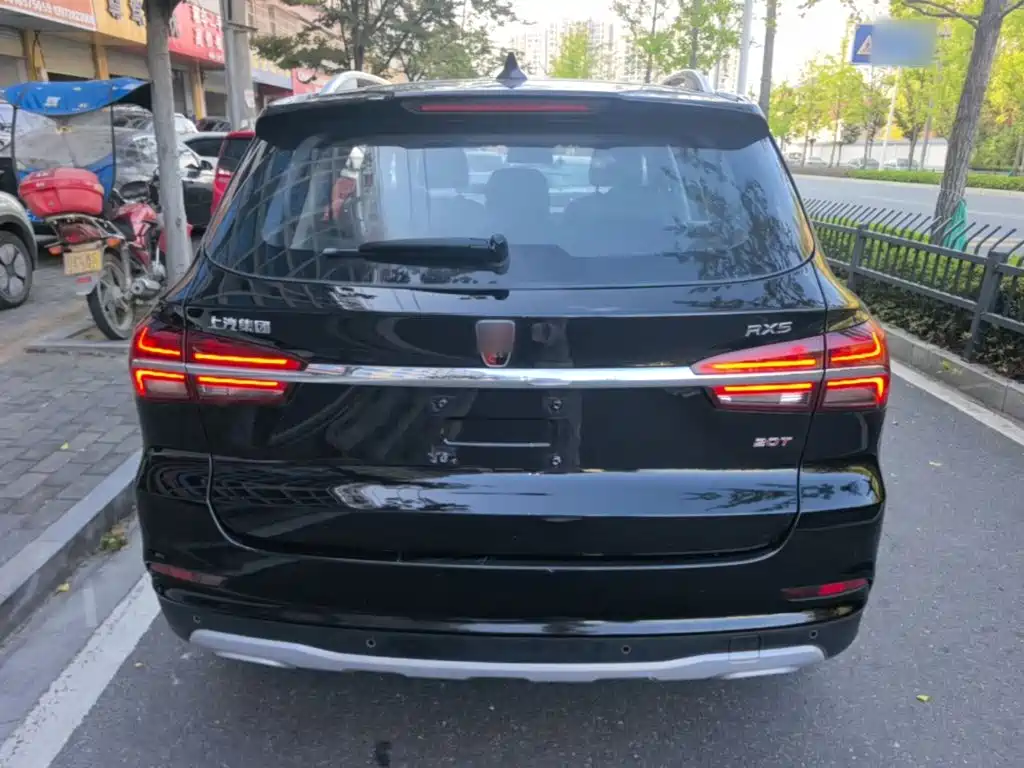 Roewe RX5 — миниатюра 6
