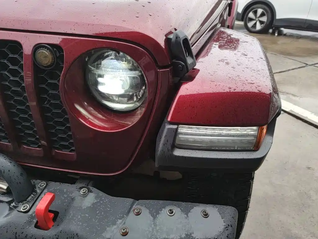 Jeep Wrangler PHEV — миниатюра 24