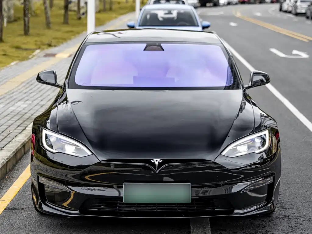 Tesla Model S 2023 Plaid