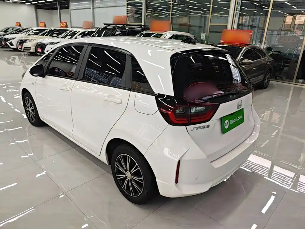 Honda Fit — миниатюра 5