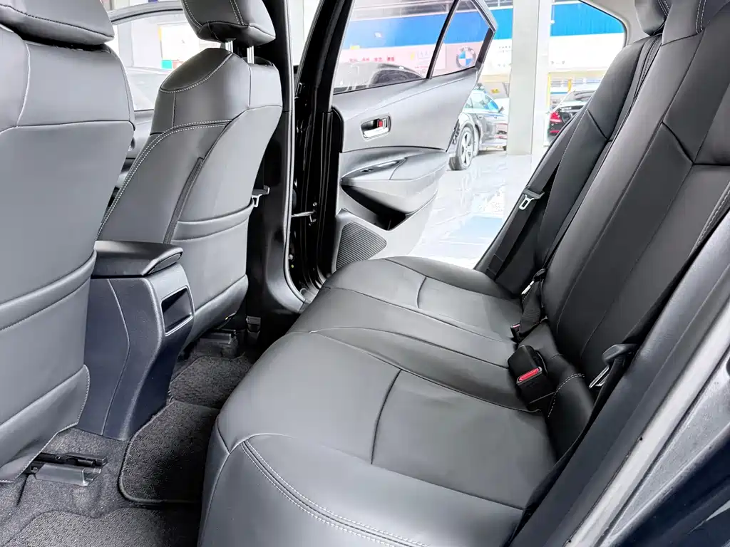 Toyota Corolla — миниатюра 6