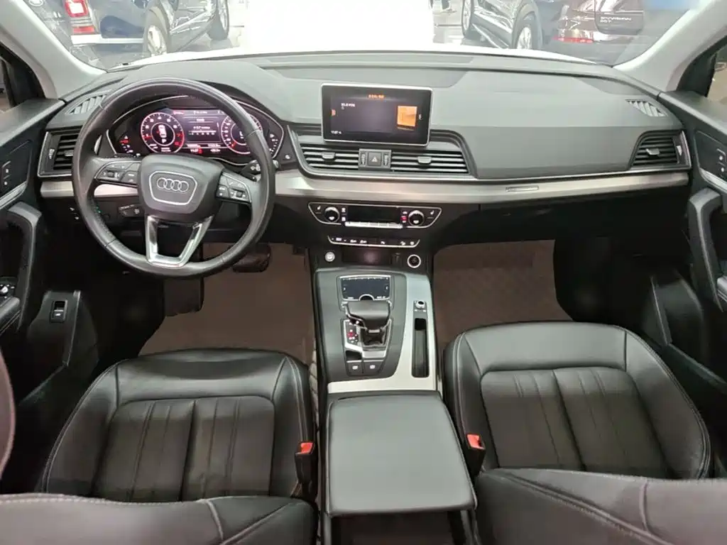 Audi Q5L — миниатюра 10