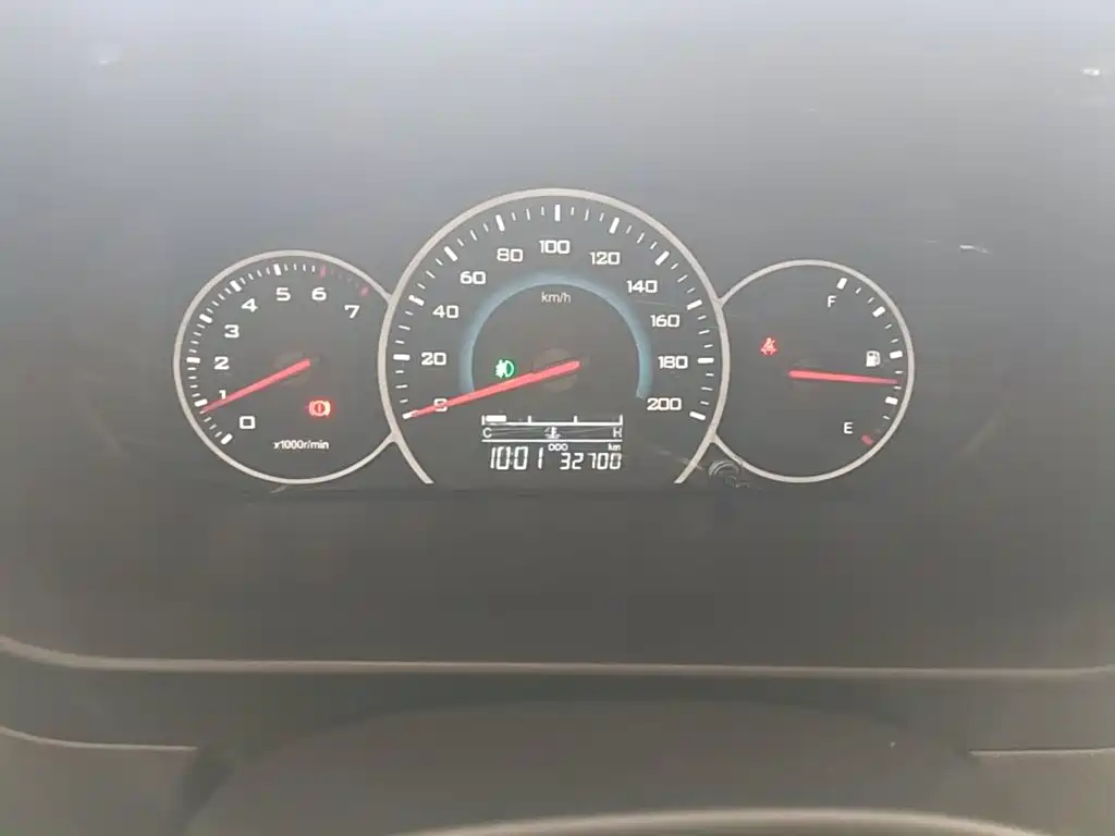 Wuling Rongguang V — миниатюра 12