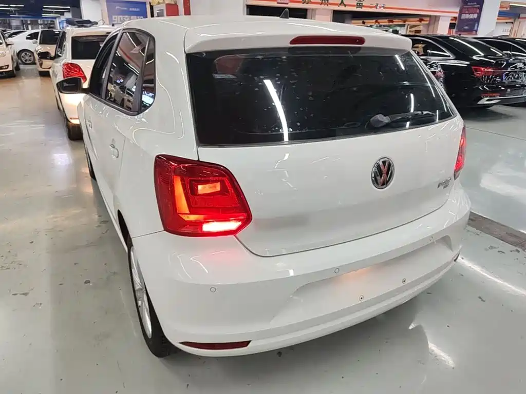 Volkswagen Polo — миниатюра 5