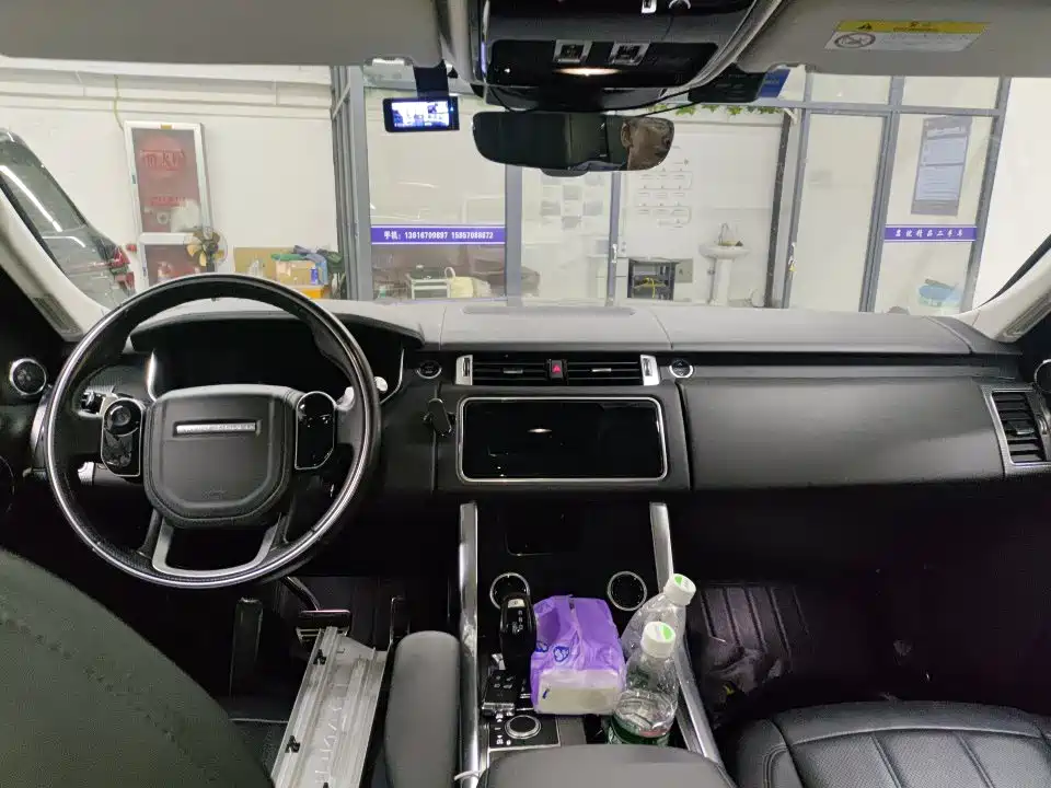 Land Rover Sport — миниатюра 6