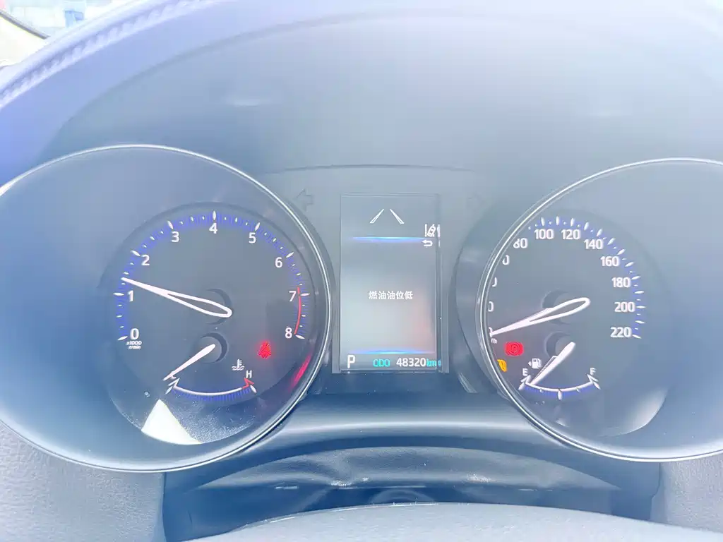 Toyota C-HR — миниатюра 10