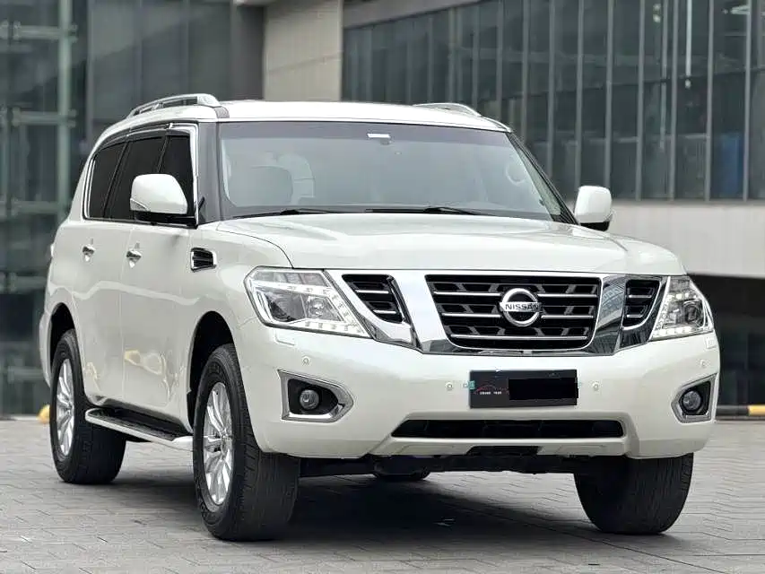 Nissan Patrol — миниатюра 3