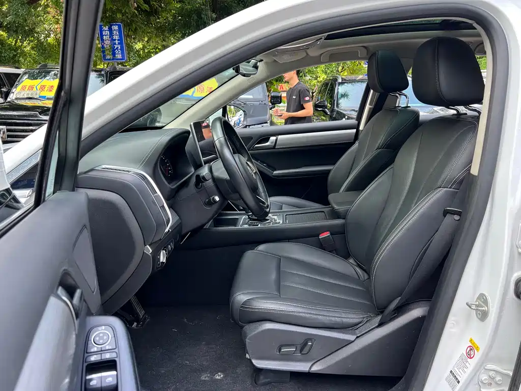 BYD Tang 2018 2.0T AT Luxury 7 мест V