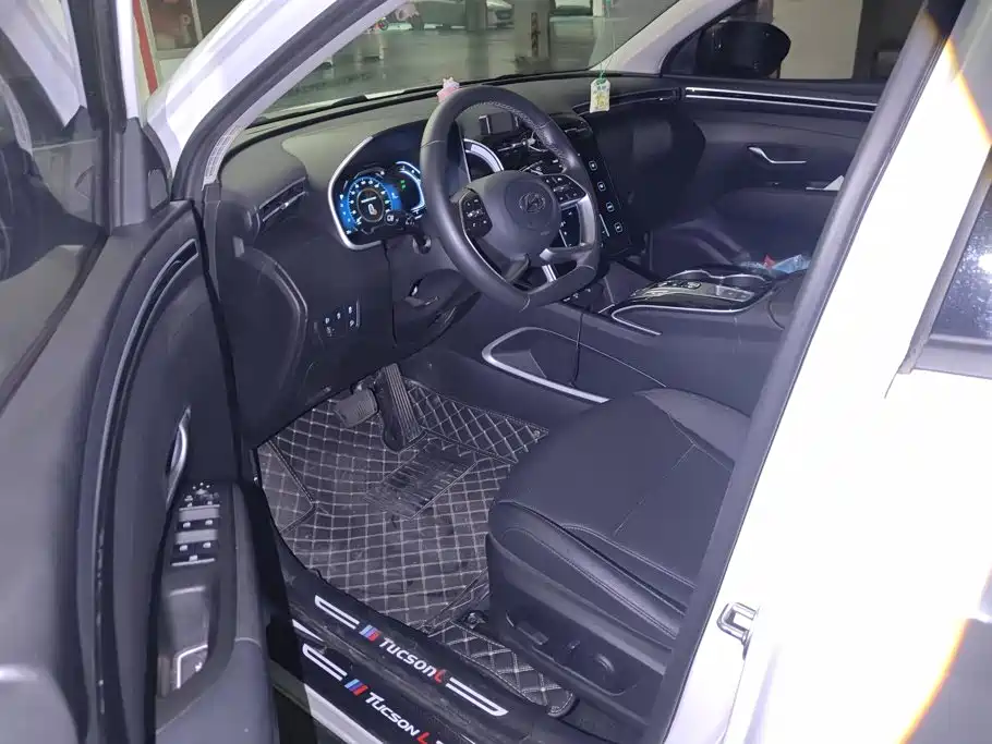 Hyundai Tucson — миниатюра 9
