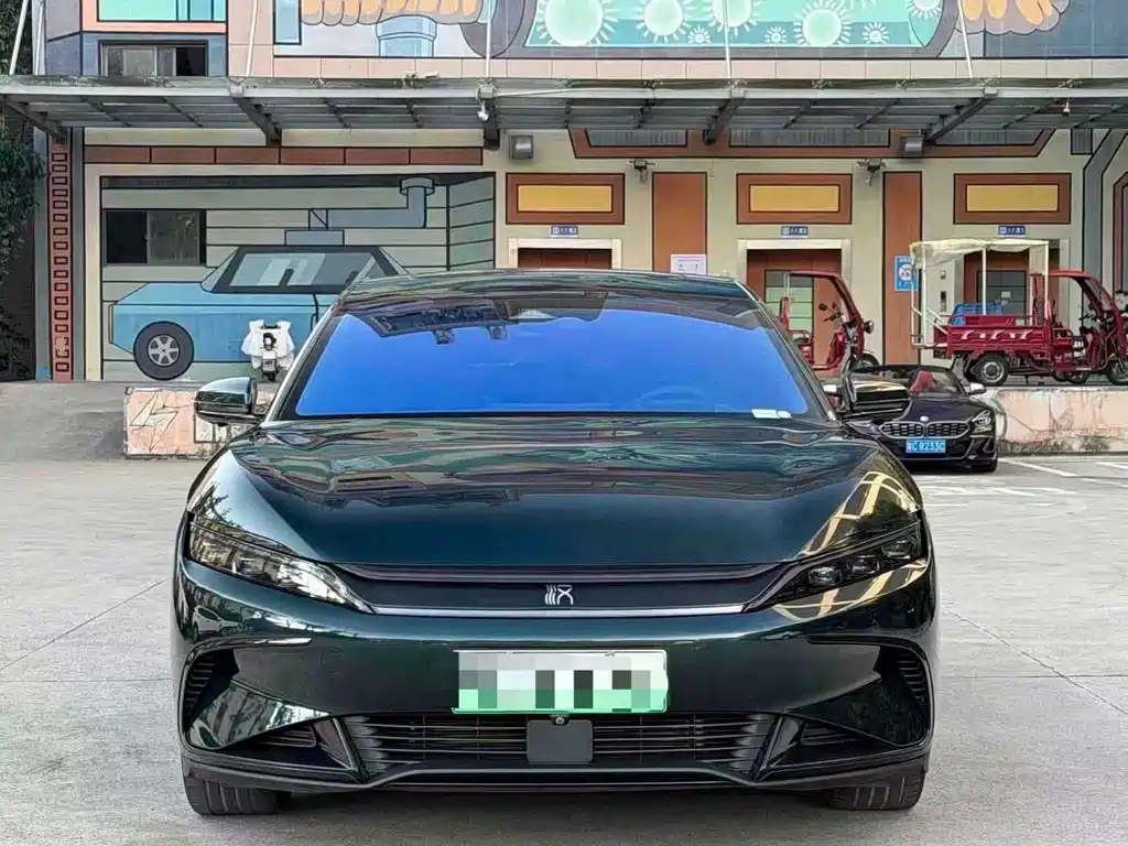 BYD Han — миниатюра 2