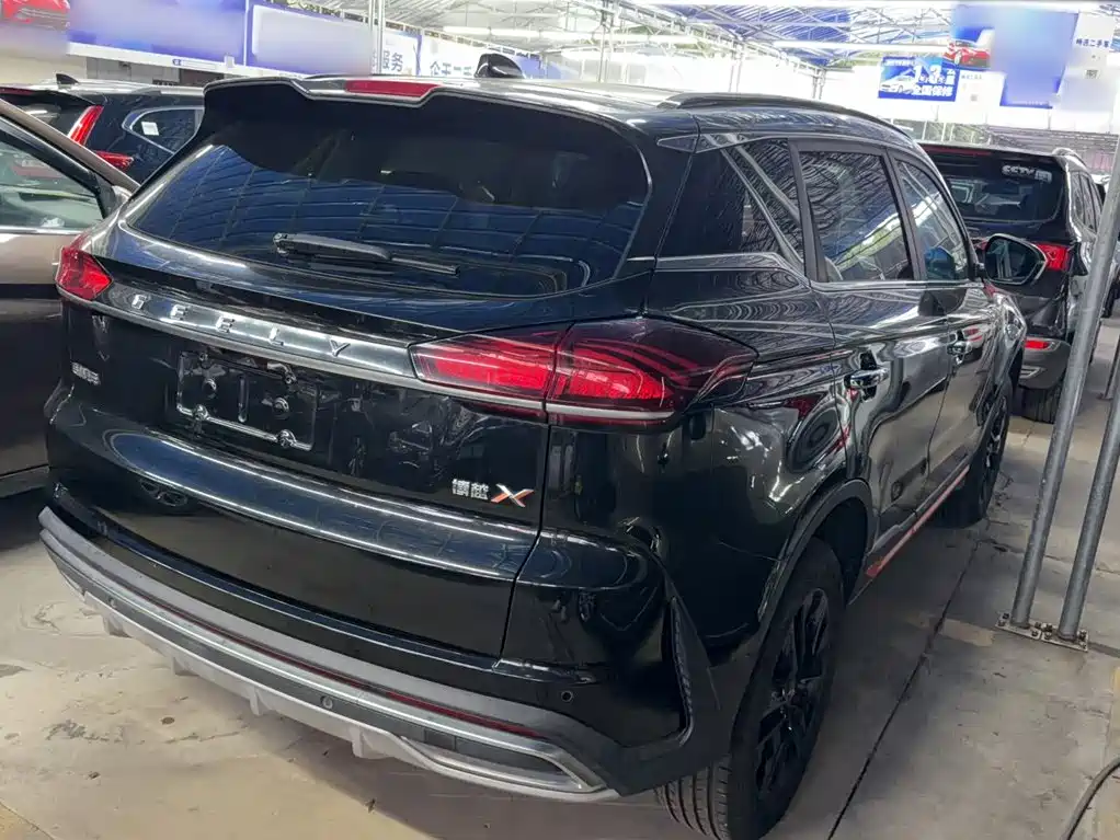 Geely Boyue — миниатюра 5