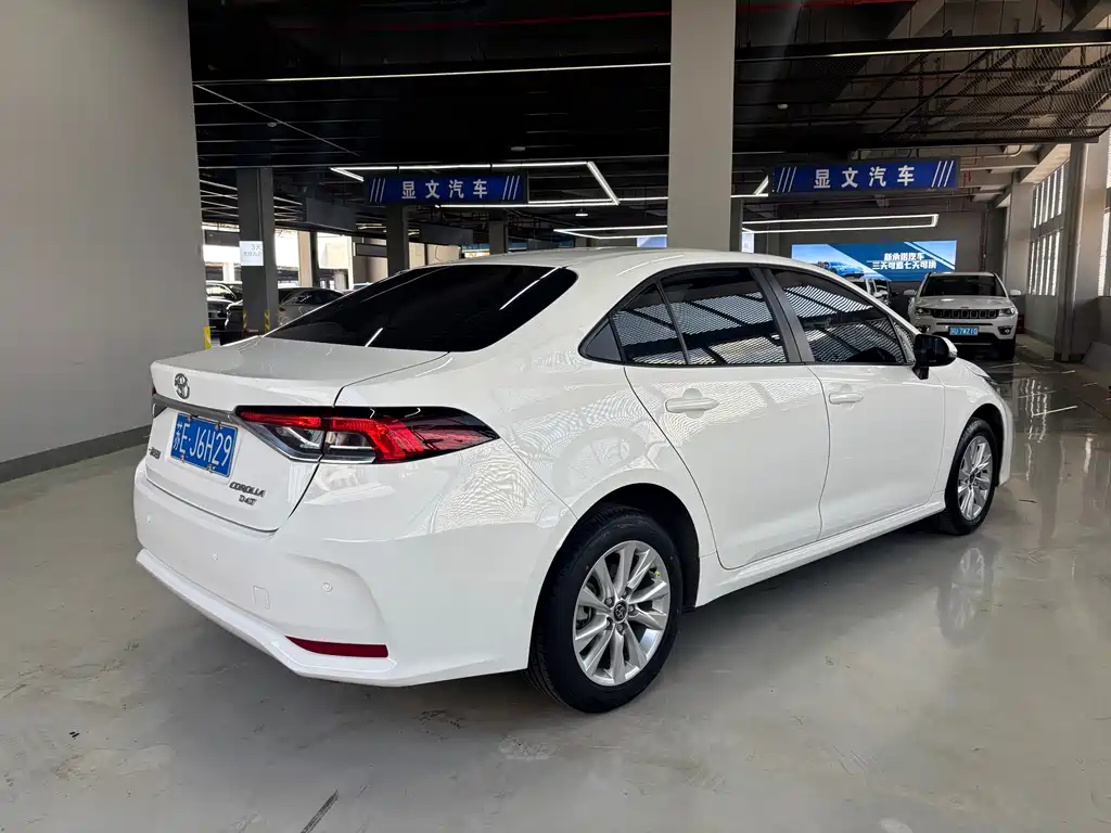 Toyota Corolla — миниатюра 16
