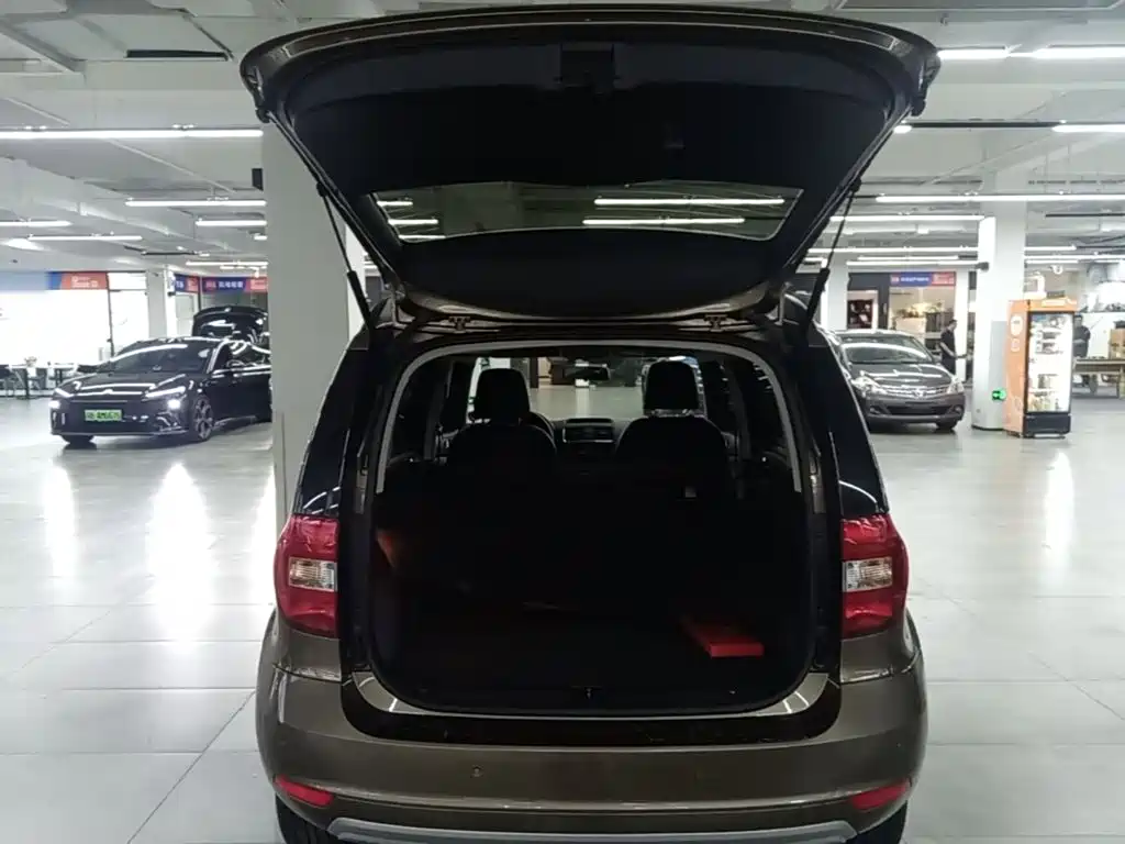 Skoda Yeti — миниатюра 19