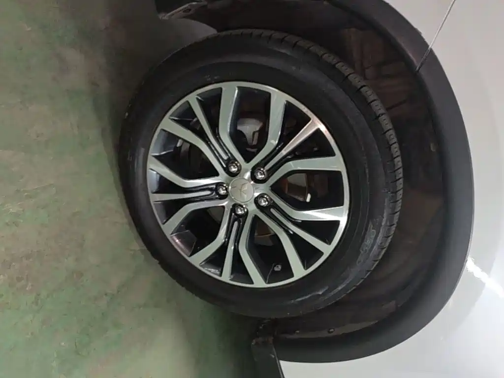 Mitsubishi Outlander — миниатюра 23