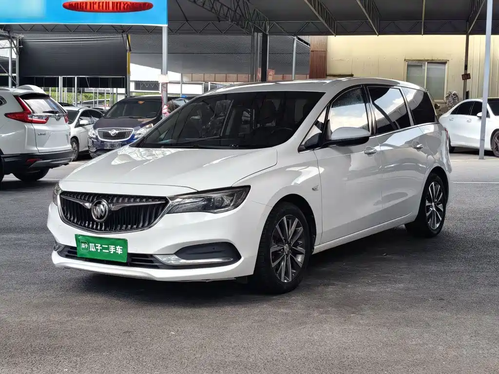 Buick GL6