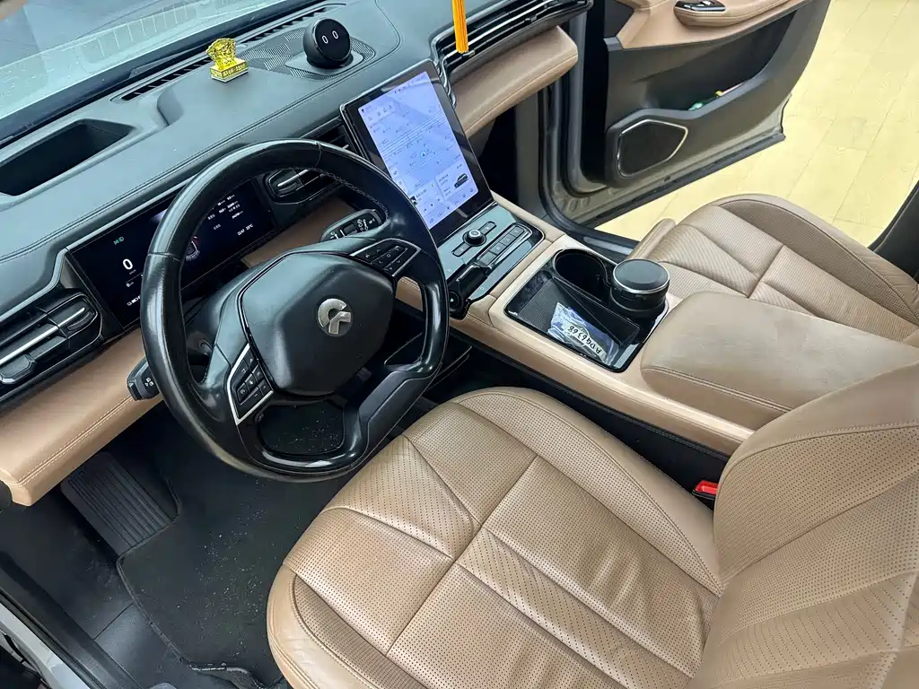 NIO ES8 — миниатюра 6