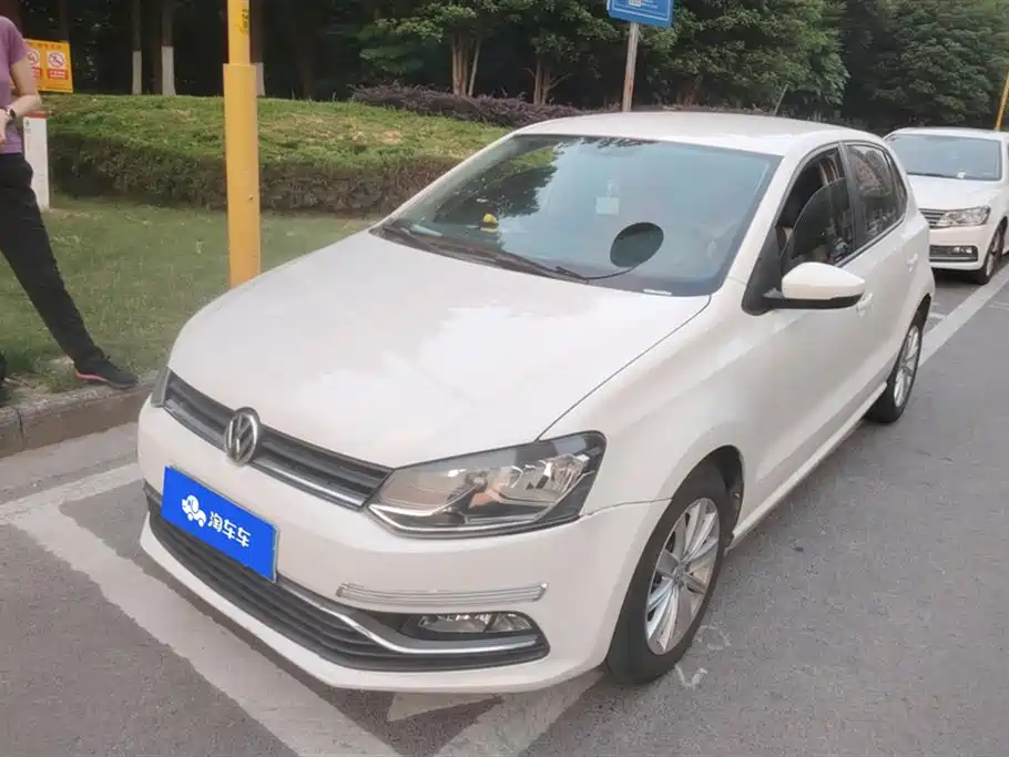 Volkswagen Polo 2015