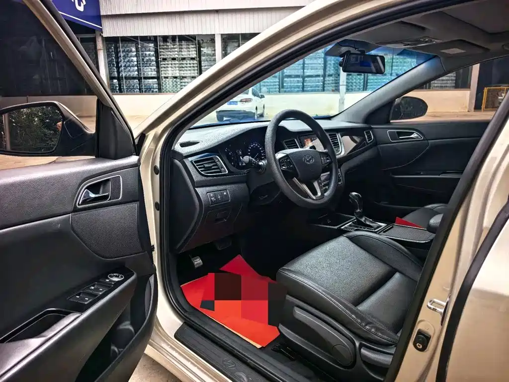 Hyundai Mistra — миниатюра 5