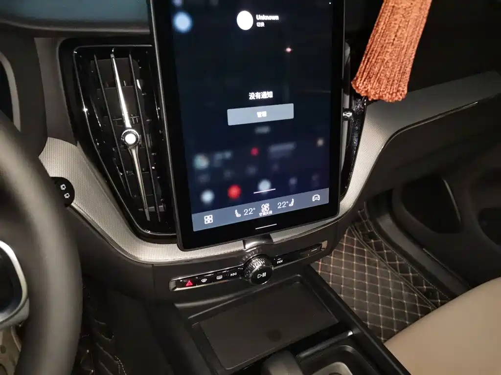 Volvo XC60 — миниатюра 9