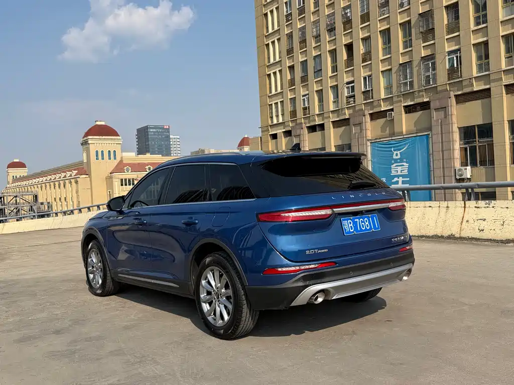 Lincoln Corsair — миниатюра 19