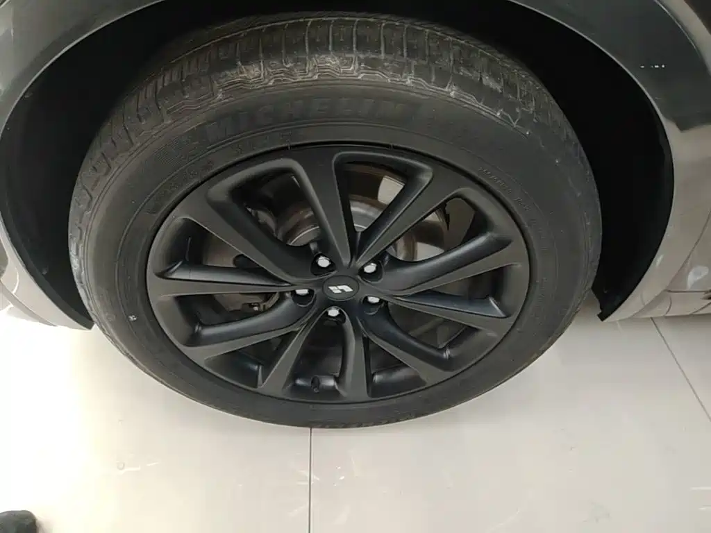 Li Auto Li ONE — миниатюра 23