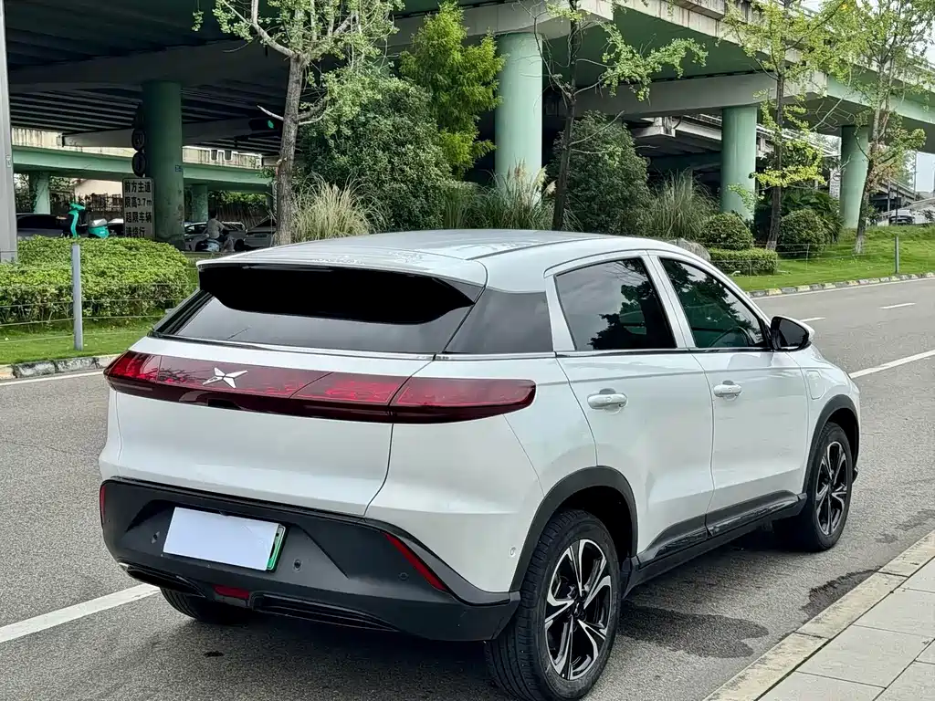 XPeng G3 — миниатюра 7