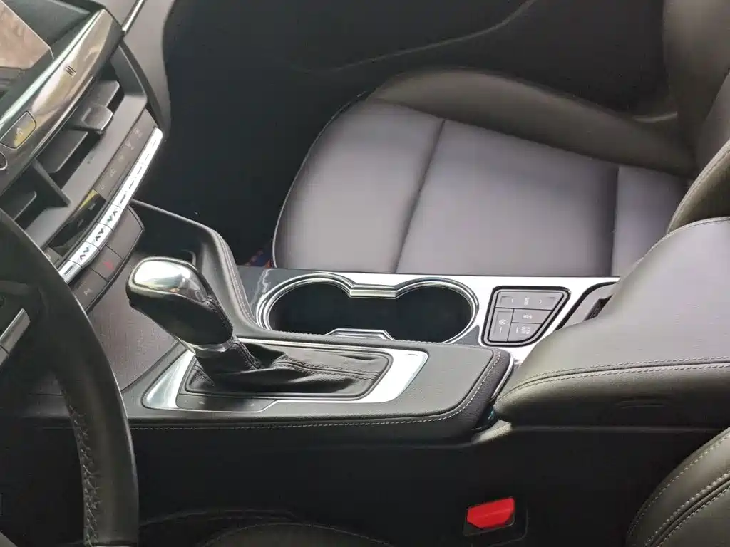 Cadillac CT4 — миниатюра 13