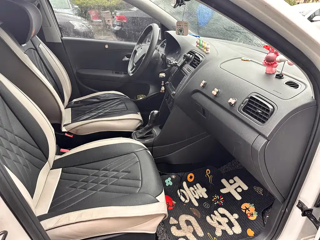 Volkswagen Polo — миниатюра 7