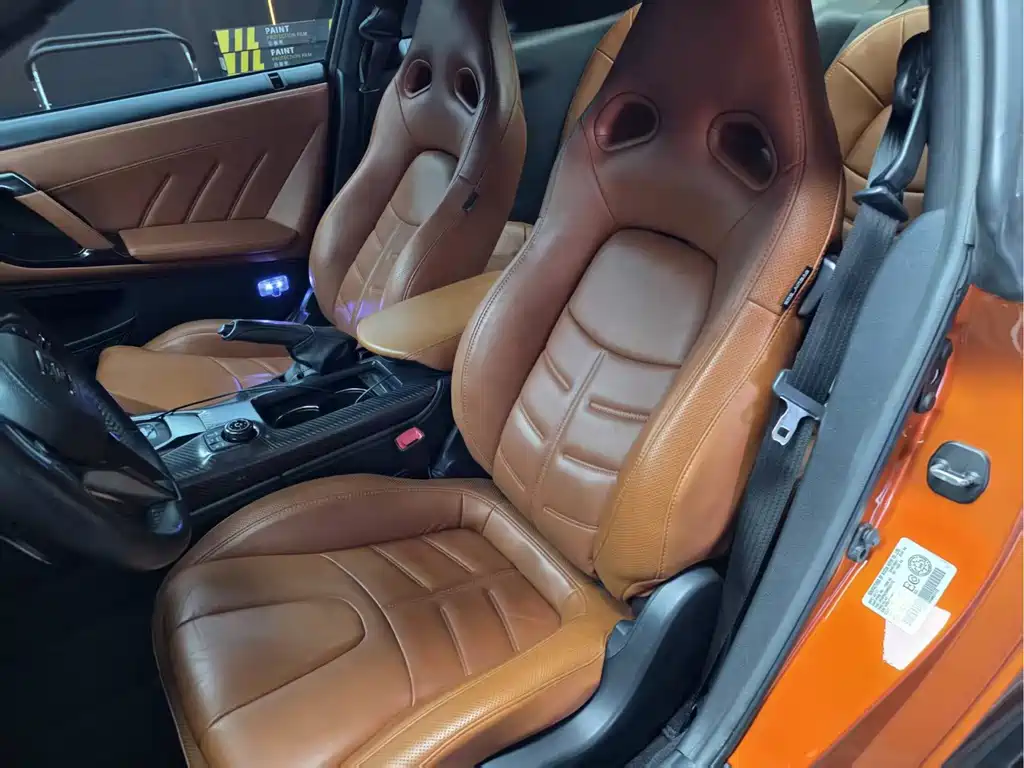 Nissan GT-R — миниатюра 3