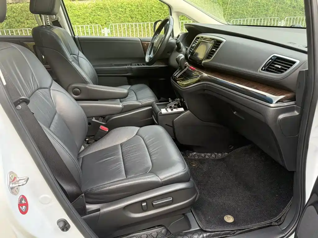 Honda Odyssey — миниатюра 16