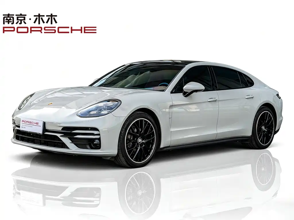 Porsche Panamera 2022